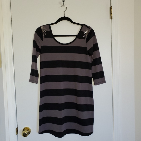 Jessica Simpson fitted striped dress size small - Picture 1 of 3